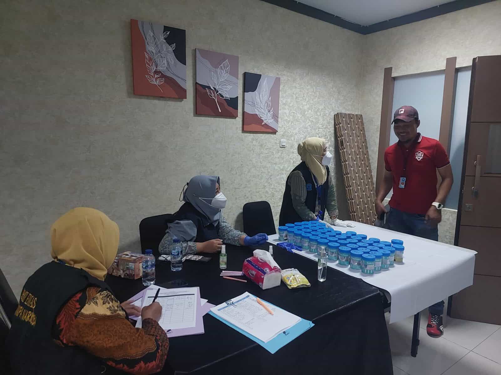 Sosialisasi P4GN dan Deteksi Dini Narkotika Melalui Pemeriksaan Urine Pegawai BPK RI Perwakilan Provinsi Sulawesi Selatan Sosialisasi P4GN dan Deteksi Dini Narkotika Melalui Pemeriksaan Urine Pegawai BPK RI Perwakilan Provinsi Sulawesi Selatan