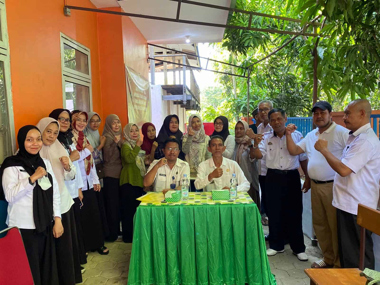 Kunjungan Tim Supervisi Pemberdayaan Alternatif di Kelurahan Bontorannu Kecamatan Mariso Kota Makassar Kunjungan Tim Supervisi Pemberdayaan Alternatif di Kelurahan Bontorannu Kecamatan Mariso Kota Makassar