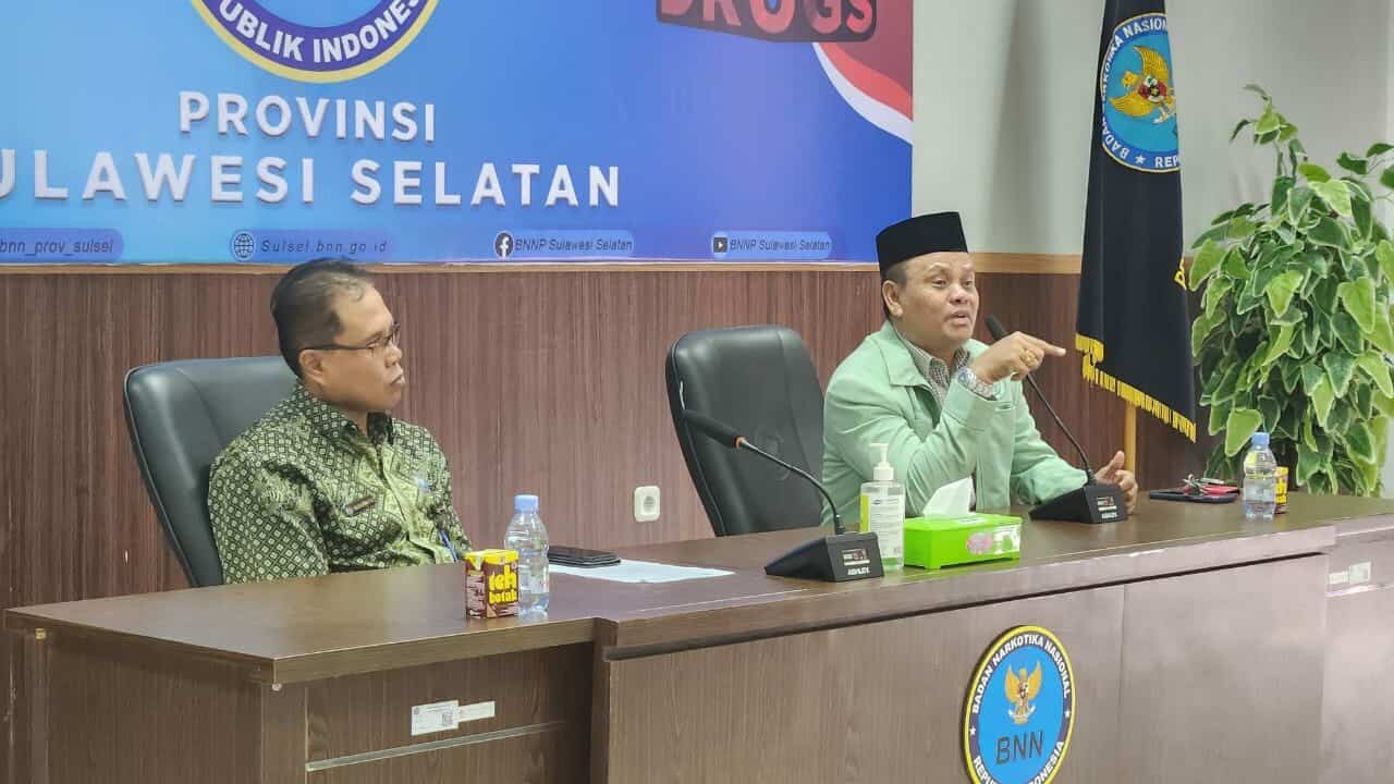 Pembinaan Mental Spiritual Kepada Para Pegawai BNNP SULSEL oleh MUI SULSEL