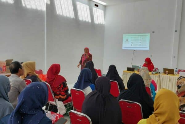 Pemberdayaan Kader Masyarakat yang Terlibat Pelaksanaan Deteksi Dini Faktor Resiko Penyakit Tidak Menular (PTM) UPT Puskesmas Kanjilo Kecamatan Barombong Kabupaten Gowa