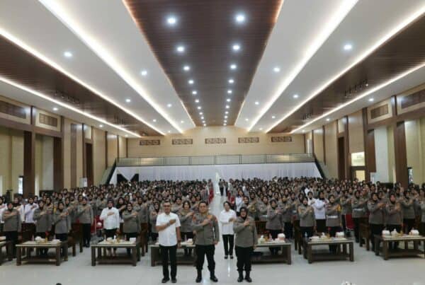 PERSONIL POLRI BNNP SULSEL IKUTI ARAHAN KARO SDM DAN KABID PROPAM KEPADA POLWAN POLDA SULSEL