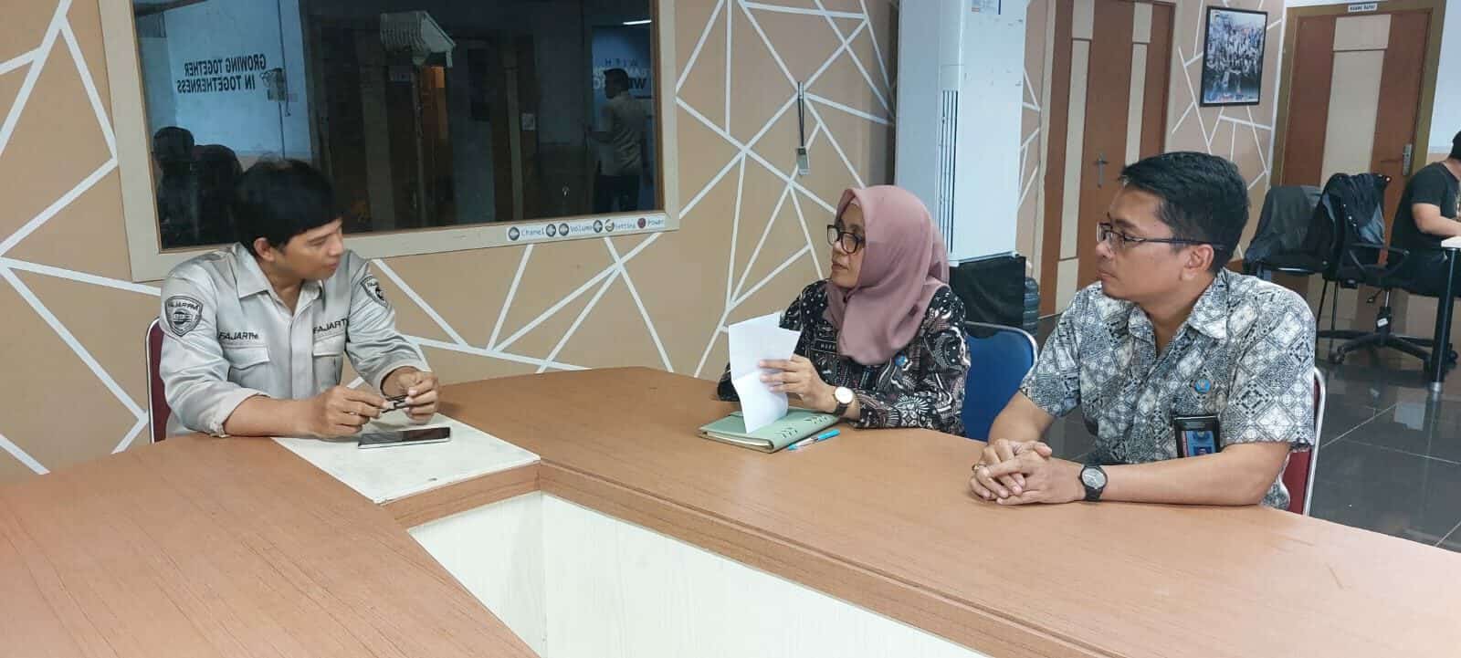 Tim III BNNP Sulsel Koordinasi Program Informasi dan Edukasi P4GN Melalui Penayangan TV Daerah Bidang P2M BNNP Sulsel Tim III BNNP Sulsel Koordinasi Program Informasi dan Edukasi P4GN Melalui Penayangan TV Daerah Bidang P2M BNNP Sulsel