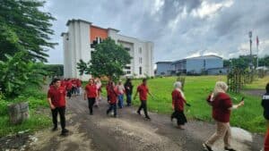 Jalan Pagi Sehat Anti Narkoba oleh Personil BNNP SULSEL