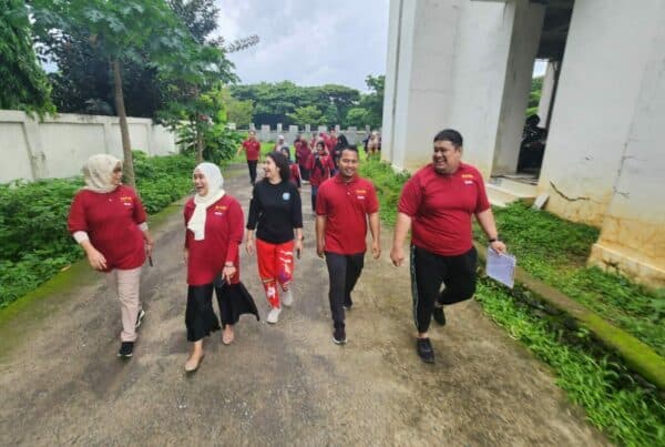 Jalan Pagi Sehat Anti Narkoba oleh Personil BNNP SULSEL