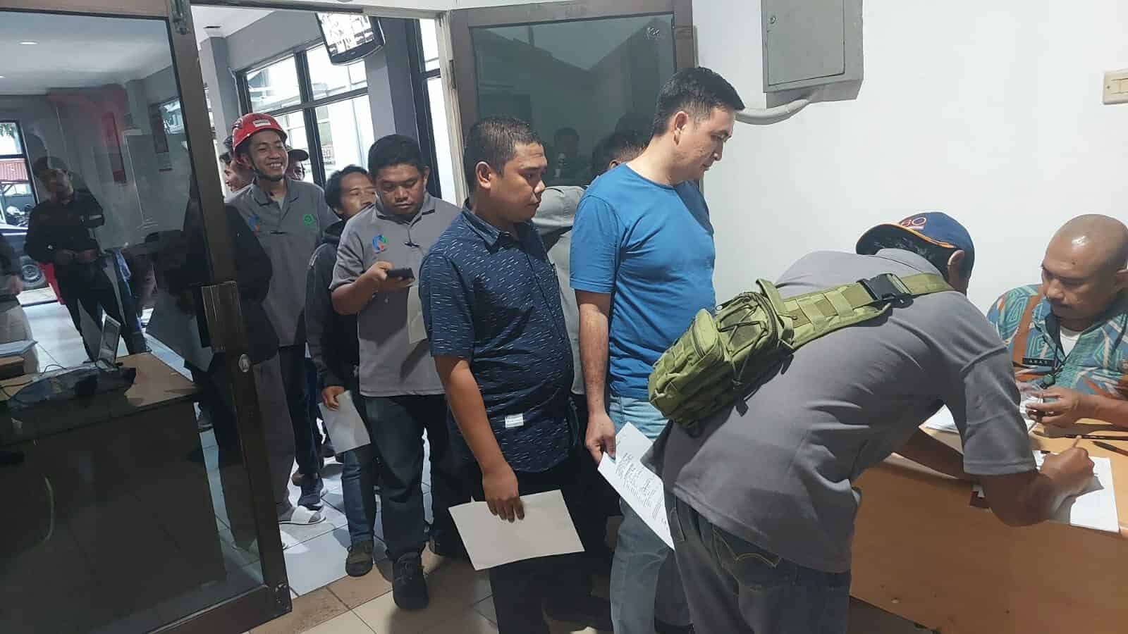 Deteksi Dini Melalui Pemeriksaan Urine di PT. Sahitya Mitratech Utama Mitra TIS dan Smartfren