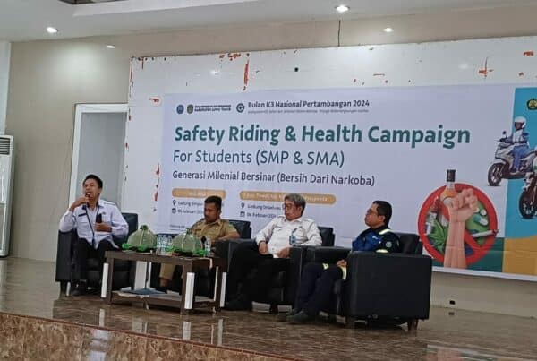 Talkshow "Generasi Milenial Bersinar" pada Safety Riding dan Health Campaign Bulan K3 PT. Vale Talkshow “Generasi Milenial Bersinar” pada Safety Riding dan Health Campaign Bulan K3 PT. Vale