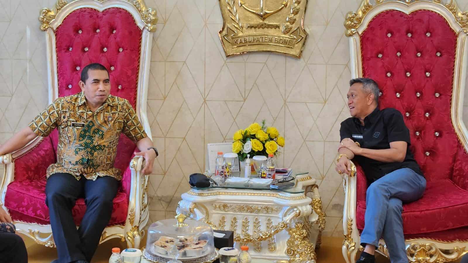 DALAM RANGKA MEWUJUDKAN INDONESIA BERSINAR MELALUI SULSEL BERSINAR, KEPALA BNNP SULAWESI SELATAN KUNJUNGI PJ. BUPATI BONE DALAM RANGKA MEWUJUDKAN INDONESIA BERSINAR MELALUI SULSEL BERSINAR, KEPALA BNNP SULAWESI SELATAN KUNJUNGI PJ. BUPATI BONE