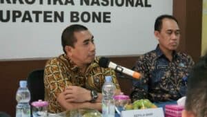 DALAM KUNJUNGAN KERJANYA, KEPALA BNNP SULAWESI SELATAN MENINJAU GEDUNG KLINIK PRATAMA MARENNU DECENG DIRANGKAIKAN DENGAN MEMBERIKAN ARAHAN MOTIVASI KEPADA SELURUH JAJARAN BNNK BONE