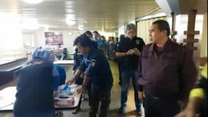 Kepala BNNP Sulsel Pantau Langsung Tes Uji Penyalahgunaan Narkoba Kepada Awak KM. Bukit Siguntang Kepala BNNP Sulsel Pantau Langsung Tes Uji Penyalahgunaan Narkoba Kepada Awak KM. Bukit Siguntang