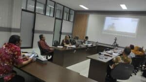 BNNP SULAWESI SELATAN MENGIKUTI KEGIATAN RAPAT EVALUASI REFORMASI BIROKRASI PENINGKATAN PEMBANGUNAN ZONA INTEGRITAS DI LINGKUNGAN BNN BNNP SULAWESI SELATAN MENGIKUTI KEGIATAN RAPAT EVALUASI REFORMASI BIROKRASI PENINGKATAN PEMBANGUNAN ZONA INTEGRITAS DI LINGKUNGAN BNN