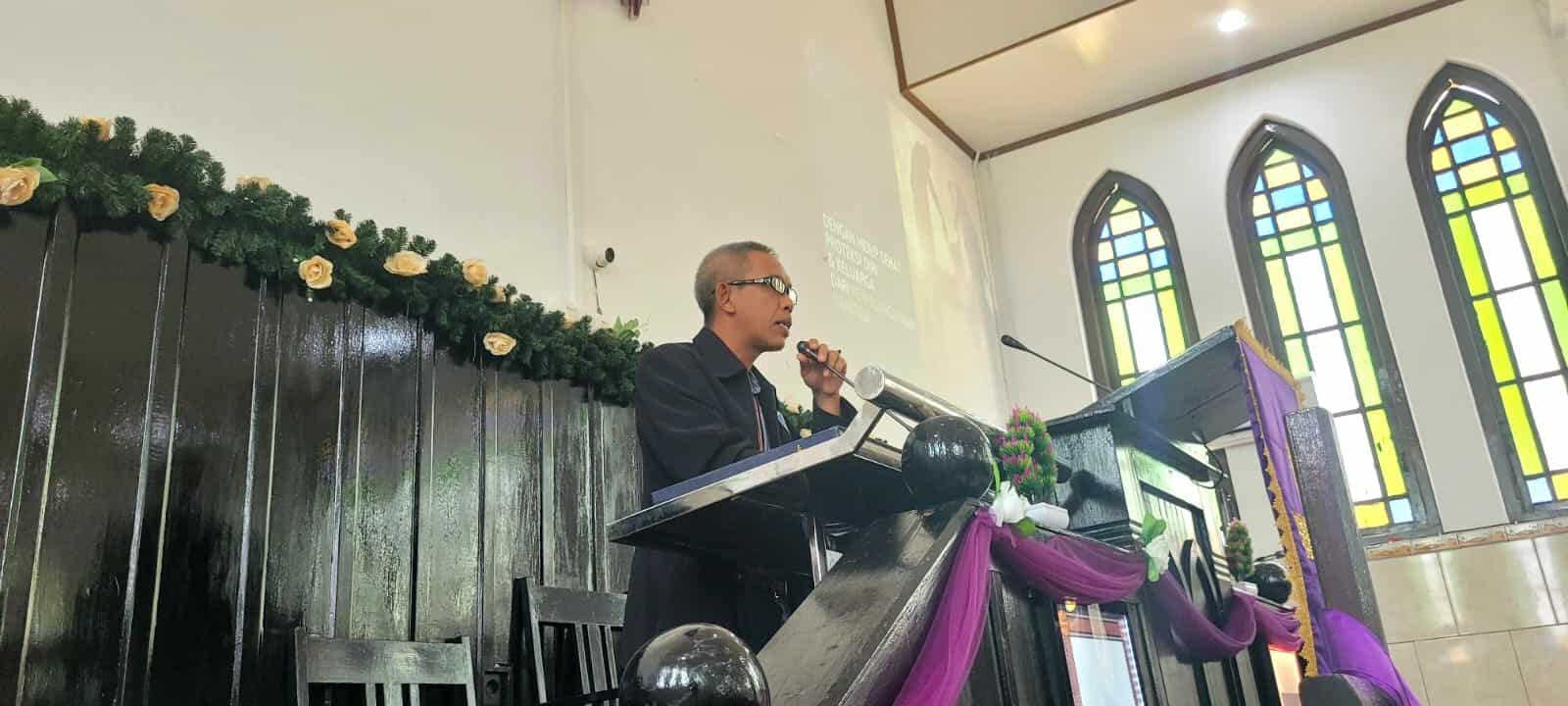 SOSIALISASI P4GN DILINGKUNGAN MASYARAKAT GEREJA PNIEL KOTA PALOPO BERSINAR (BERSIH NARKOBA) SOSIALISASI P4GN DILINGKUNGAN MASYARAKAT GEREJA PNIEL KOTA PALOPO BERSINAR (BERSIH NARKOBA)