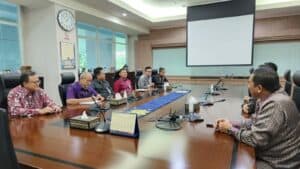 PERTAHANKAN SINERGITAS, KEPALA BNNP SULSEL MENGAJAK PERWAKILAN BANK INDONESIA (BI) WILAYAH SULSEL UNTUK BERPERAN PADA PROGRAM P4GN PERTAHANKAN SINERGITAS, KEPALA BNNP SULSEL MENGAJAK PERWAKILAN BANK INDONESIA (BI) WILAYAH SULSEL UNTUK BERPERAN PADA PROGRAM P4GN