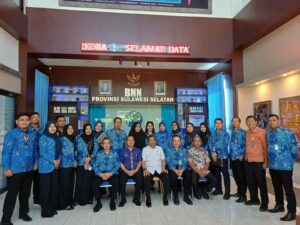 BNNP SULAWESI SELATAN MENERIMA KUNJUNGAN STAF AHLI BIDANG HUBUNGAN LUAR NEGERI BNN RI “Komjen Pol. (Purn) Drs. AHWIL LUTHAN, SH., M.B.A., MM”