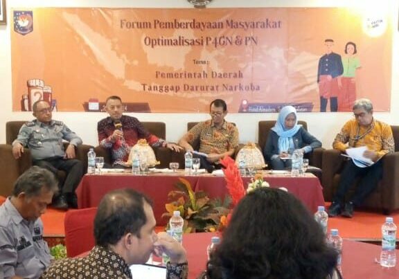 SOSIALISASI FORUM PEMBERDAYAAN MASYARAKAT OPTIMALISASI P4GN OLEH BADAN KESBANGPOL PROV. SULSEL