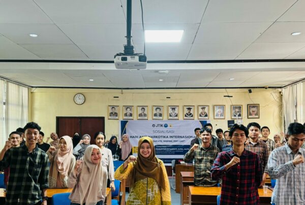 DALAM RANGKA PRA HANI, UNIT LAYANAN KONSELING JTIK FT UNM MELAKSANAKAN SOSIALISASI ANTI NARKOTIKA DI LINGKUP JTIK FT UNM