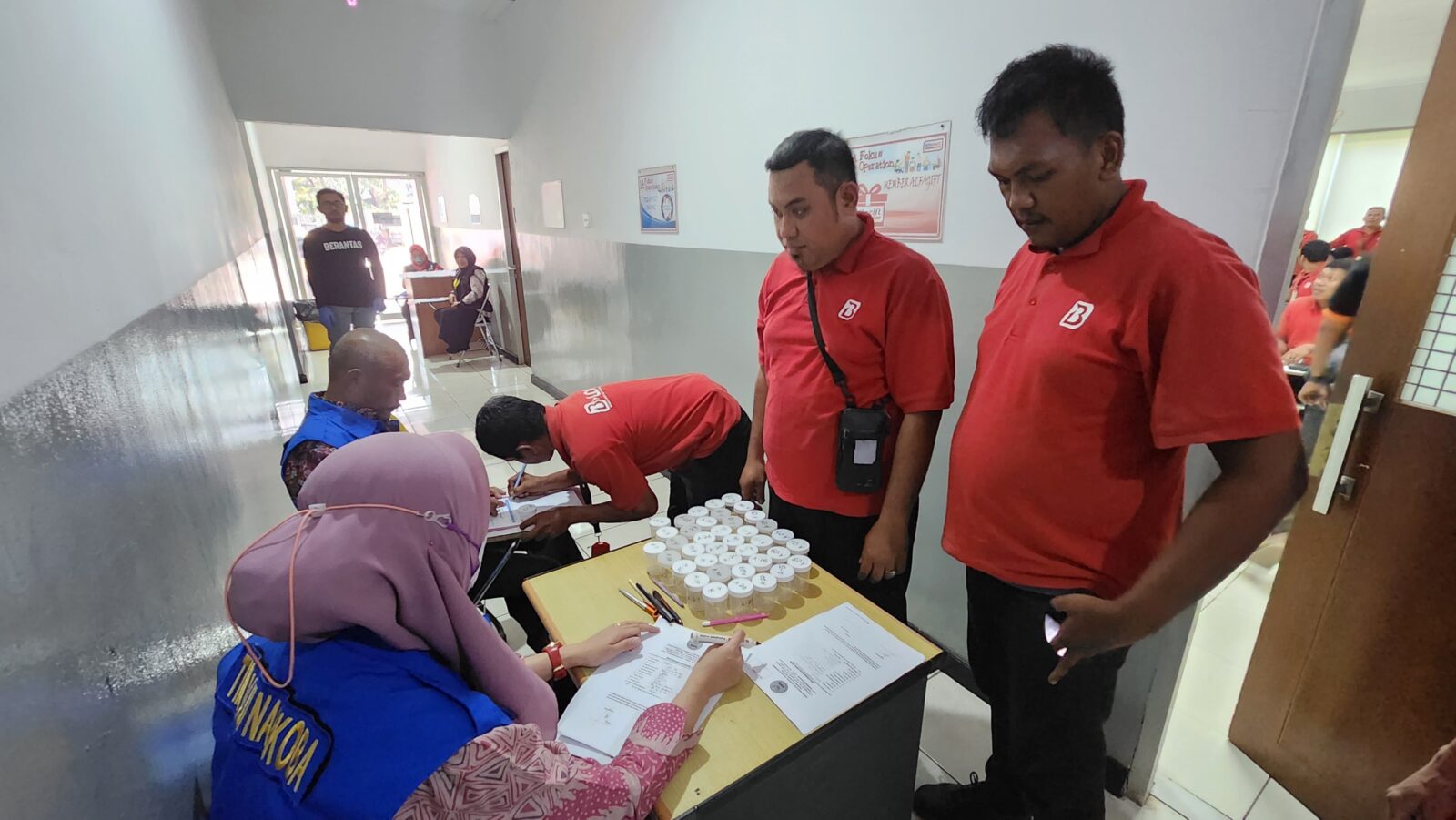 DALAM RANGKA PRA HARI ANTI NATKOTIKA INTERNASIONAL 2024 BNNP SULSEL SOSIALISASI PENCEGAHAN PENYALAHGUNAAN DAN PEREDARAN GELAP NARKOBA DAN DETEKSI DINI KARYAWAN PT. SOLUSI PRIMA SENTOSA DALAM RANGKA PRA HARI ANTI NATKOTIKA INTERNASIONAL 2024 BNNP SULSEL SOSIALISASI PENCEGAHAN PENYALAHGUNAAN DAN PEREDARAN GELAP NARKOBA DAN DETEKSI DINI KARYAWAN PT. SOLUSI PRIMA SENTOSA