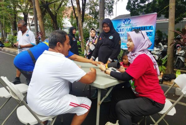 PASCA HANI 2024, BNNP Sulsel menyelenggarakan kegiatan Kampanye P4GN di Car Free Day Jl. Jend. Sudirman Makassar