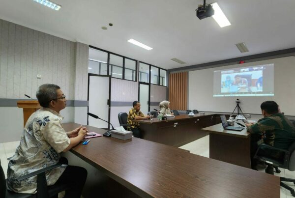BNNP Sulawesi Selatan Mengikuti Kegiatan Rapat Sosialisasi Surat Edaran Penilaian Kinerja Tahun 2024 dan Evaluasi Triwulan II SKP Secara Virtual BNNP Sulawesi Selatan Mengikuti Kegiatan Rapat Sosialisasi Surat Edaran Penilaian Kinerja Tahun 2024 dan Evaluasi Triwulan II SKP Secara Virtual