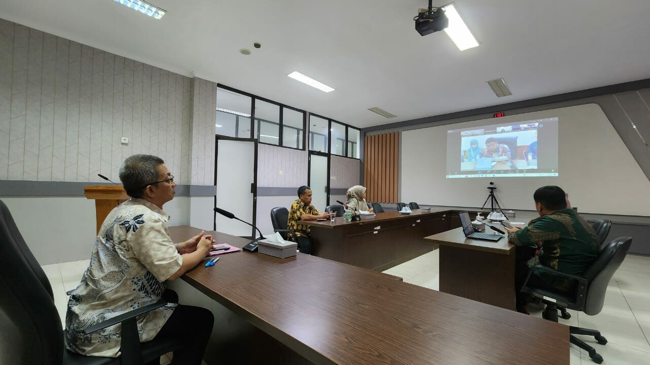 BNNP Sulawesi Selatan Mengikuti Kegiatan Rapat Sosialisasi Surat Edaran Penilaian Kinerja Tahun 2024 dan Evaluasi Triwulan II SKP Secara Virtual