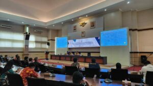 Kepala BNNP Sulawesi Selatan Memberikan Arahan Dalam Rapat Asistensi Pelaksanaan Rencana Aksi Daerah (RAD) Fasilitasi Pencegahan dan Pemberantasan Penyalahgunaan dan Peredaran Gelap Narkotika  dan Prekursor Narkotika di ada Pemerintah di Provinsi Sulawesi Selatan T.A 2024