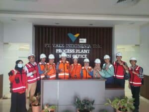 BERSINERGI UNTUK MEWUJUDKAN KAWASAN INDUSTRI BERSINAR, BNNP SULSEL LAKUKAN DETEKSI DINI TES URINE KARYAWAN PT. VALE INDONESIA TBK