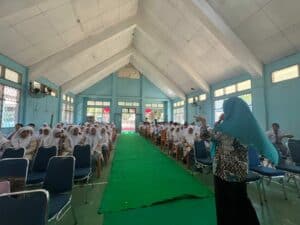 Sosialisasi Pentingnya Menjaga Keluarga Indonesia Sehat tanpa Narkoba Pada Kegiatan PKK Goes to School