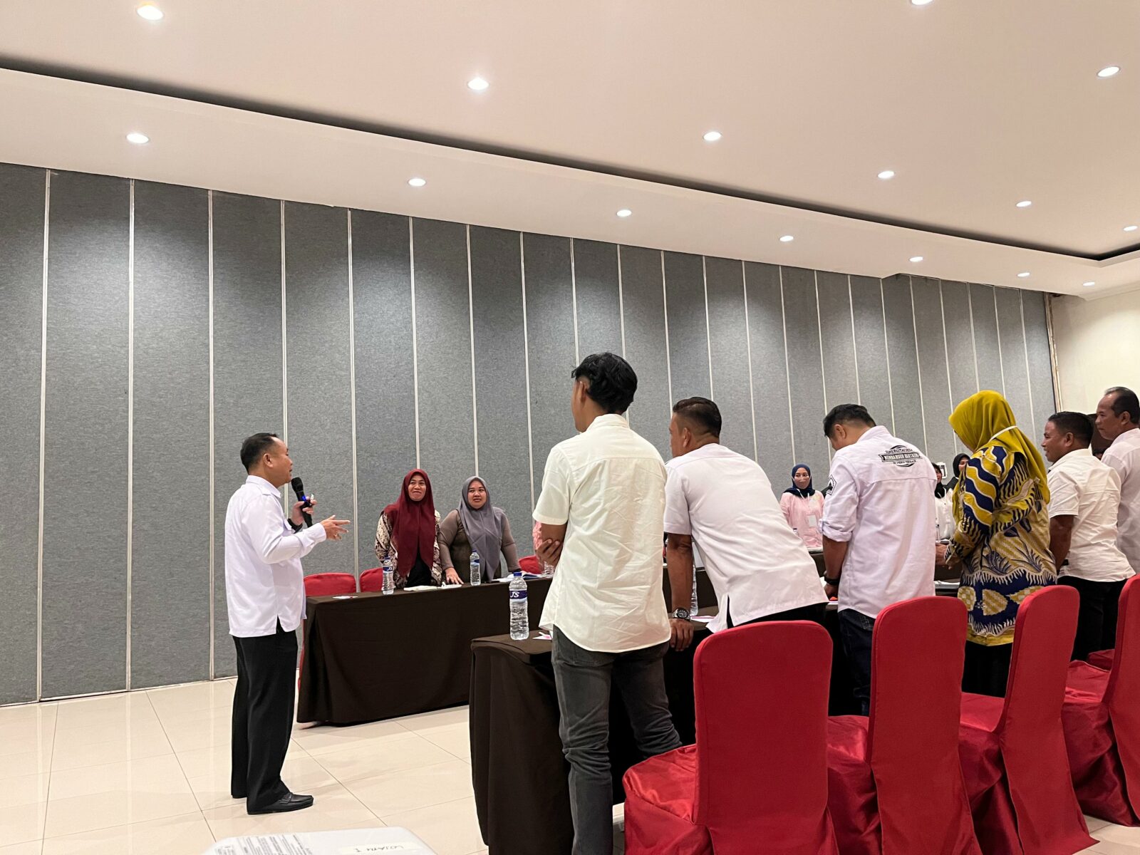 BNNP Sulsel Jadi Pemateri Pada Pelatihan Peningkatan Kapasitas Aparatur Pemerintah Desa dan Pengurus Kelembagaan Desa