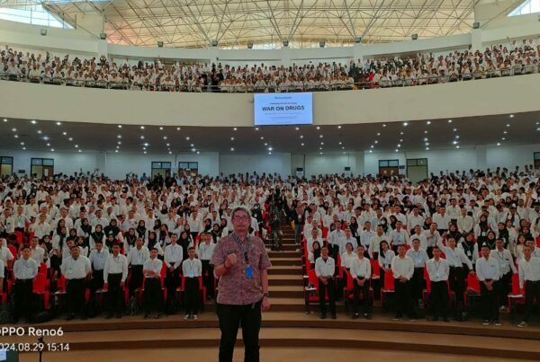 Tim Penyuluh P2M BNN Provinsi Sulawesi Selatan Melaksanakan KIE P4GN Di Lingkungan Kampus Politeknik Negeri Makassar Pada Kegiatan PPKBM Tahun 2024
