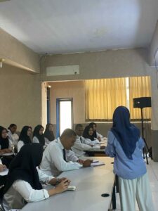 Sosialisasi Bahaya Narkoba & Penanggulangan Radikalisme di PKKMB Akademi Farmasi Yamasi Makassar