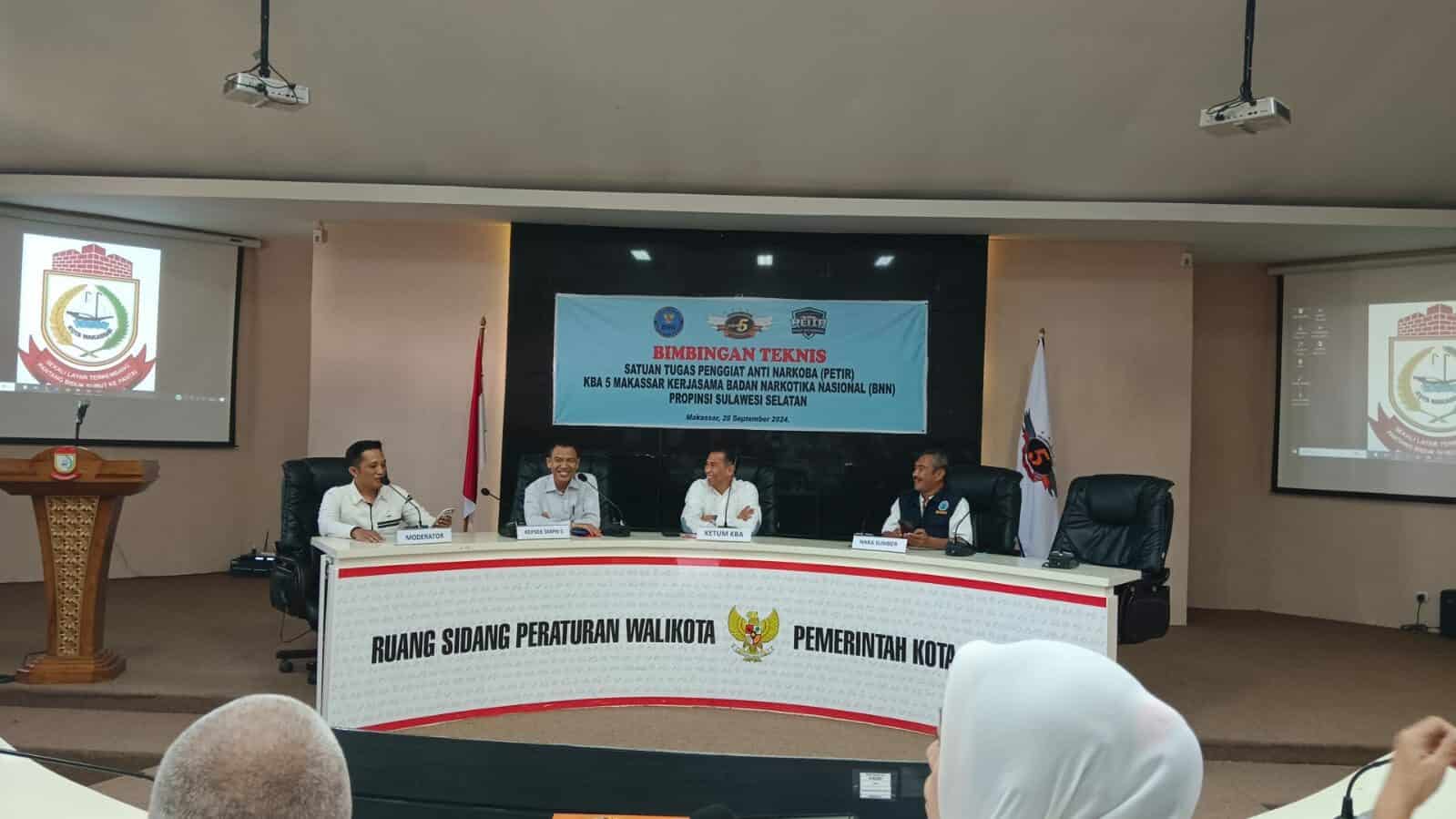 BIMBINGAN TEKNIS PENGGIAT KBA SMP 5 MAKASSAR