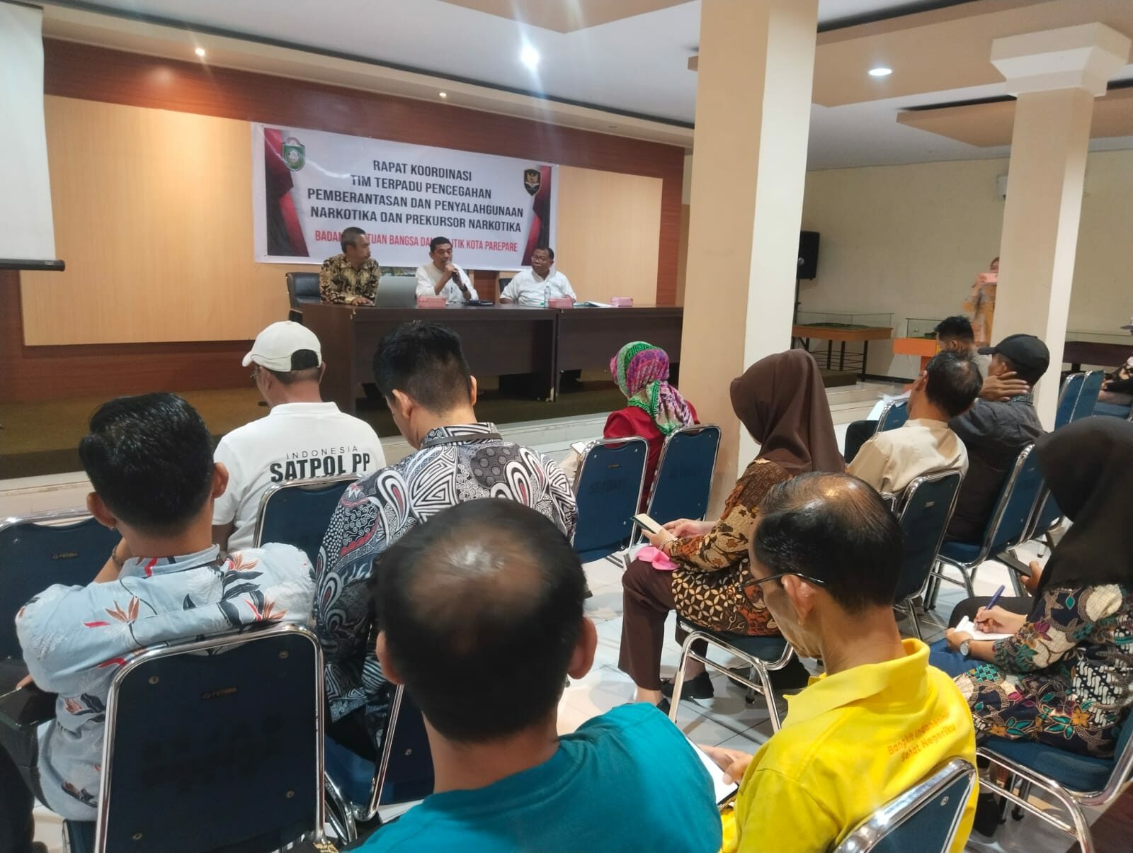Sosialisasi Pengisian Kuesioner Pengukuran Indeks Kawasan Rawan Narkoba kepada lurah di Kota Pare-Pare