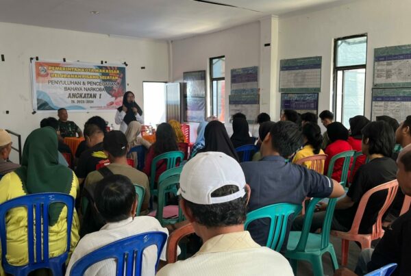 Penyuluhan dan Pencegahan Bahaya Narkoba Angkatan I di Kelurahan Pisang Selatan
