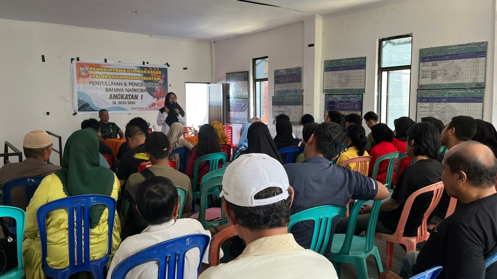 Penyuluhan dan Pencegahan Bahaya Narkoba Angkatan I di Kelurahan Pisang Selatan