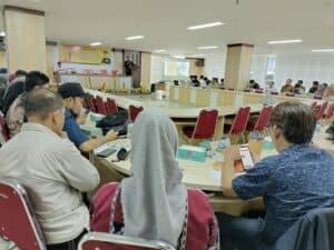 Sosialisasi Pencegahan Narkoba dan Deteksi Dini Tes Urine Kepada Para Pegawai di Lingkup Universitas Negeri Makassar