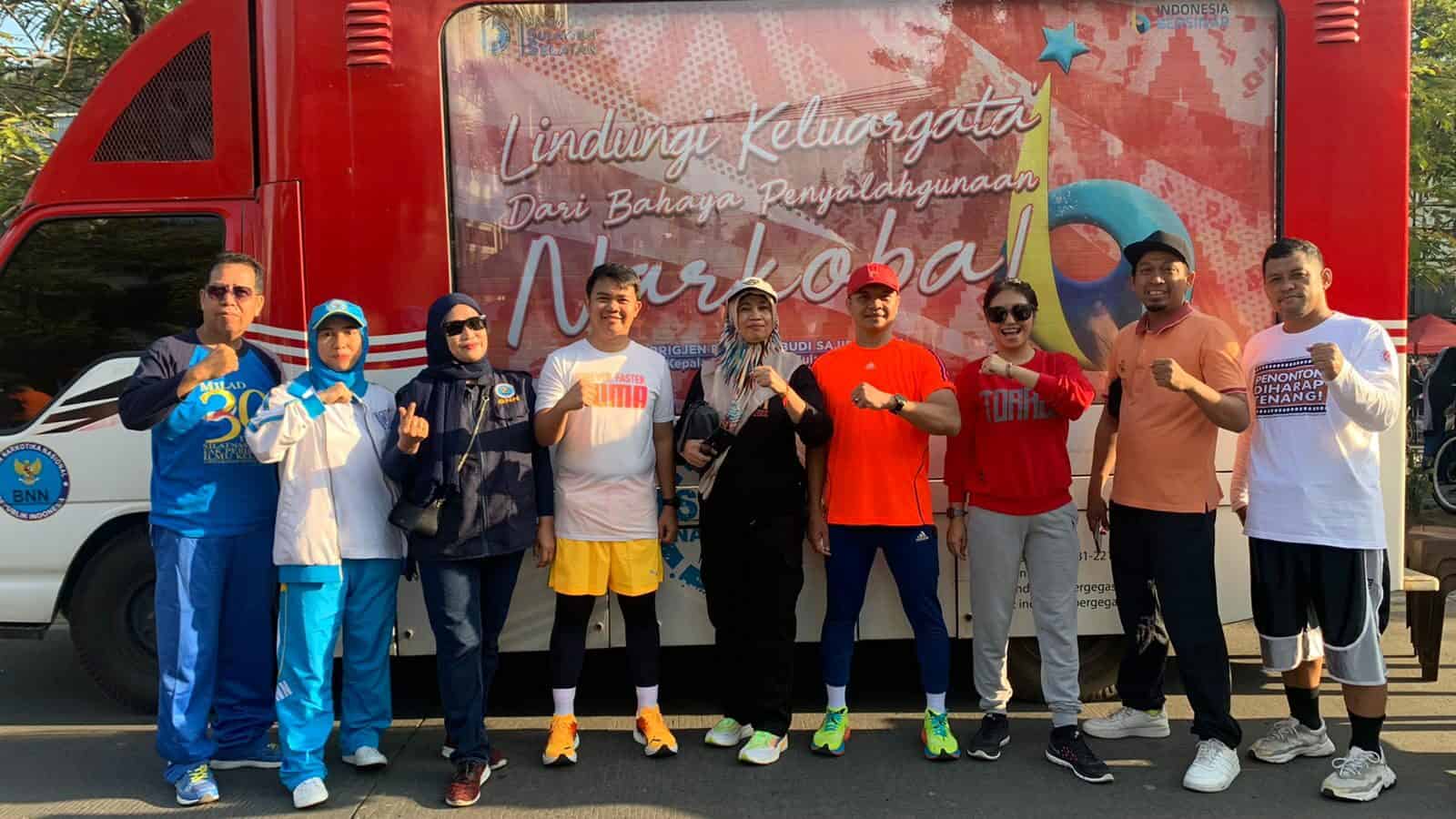 Dalam Rangka Memperingati Hari Sumpah Pemuda Ke-96 Tahun 2024 Dengan Tema “Maju Bersama Indonesia Raya”, BNN Provinsi Sulawesi Selatan Melaksanakan Sosialisasi P4GN di Car Free Day Boulevard Panakkukang