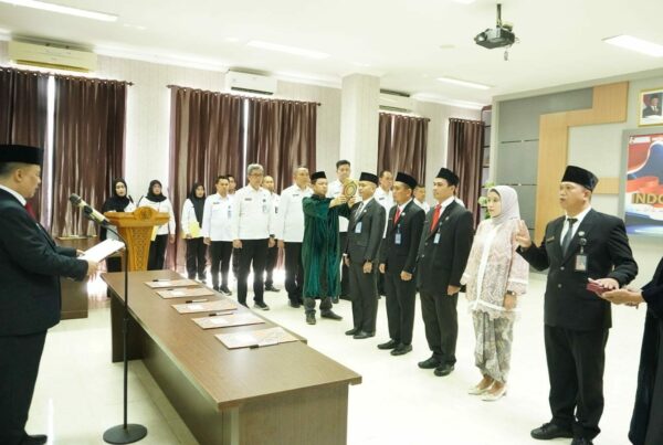 Kepala BNNP Sulawesi Selatan Melakukan Pelantikan Dan Pengambilan Sumpah/Janji Pejabat Fungsional Di Lingkungan BNNP Sulawesi Selatan