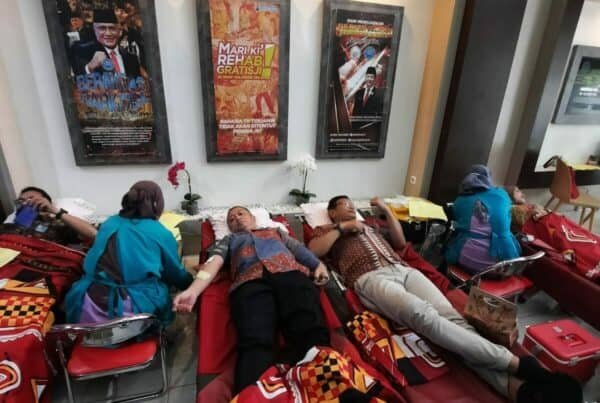 BNNP SULSEL LAKUKAN DONOR DARAH DALAM RANGKA HUT KORPRI KE-53