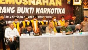 BNNP SULSEL HADIRI PEMUSNAHAN BARANG BUKTI NARKOTIKA PENGUNGKAPAN SATRESNARKOBA POLRESTABES MAKASSAR