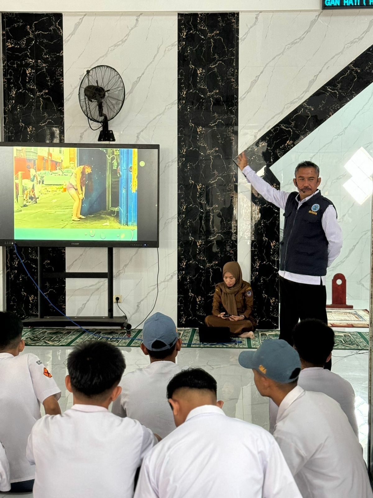 Sosialisasi P4GN di SMA 9 GOWA