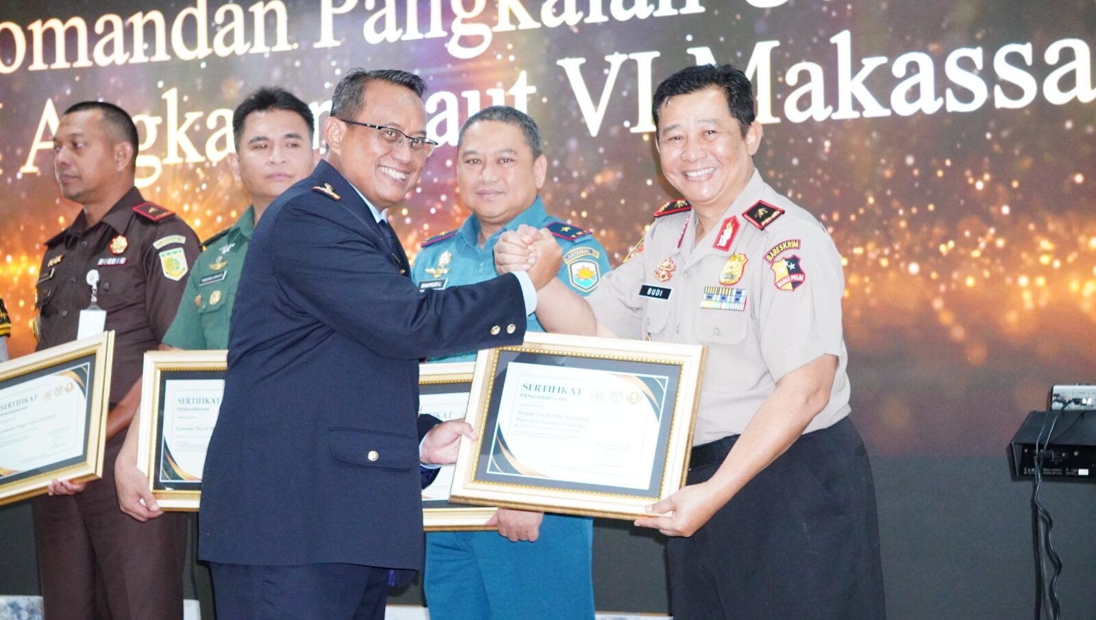 Kepala BNNP Sulsel Meraih Penghargaan Dalam Rangkaian Acara Peringatan Hari Pabean Internasional Tahun 2025