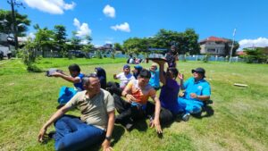 Jaga Kekompakan Antar Personil, Kepala BNNP Sulawesi Selatan Bersama Ketua DWP BNNP Sulsel Mengadakan Workshop Team Building & Self Healing
