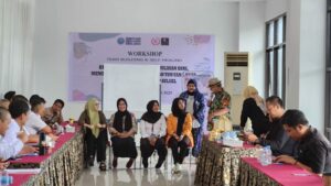 Jaga Kekompakan Antar Personil, Kepala BNNP Sulawesi Selatan Bersama Ketua DWP BNNP Sulsel Mengadakan Workshop Team Building & Self Healing