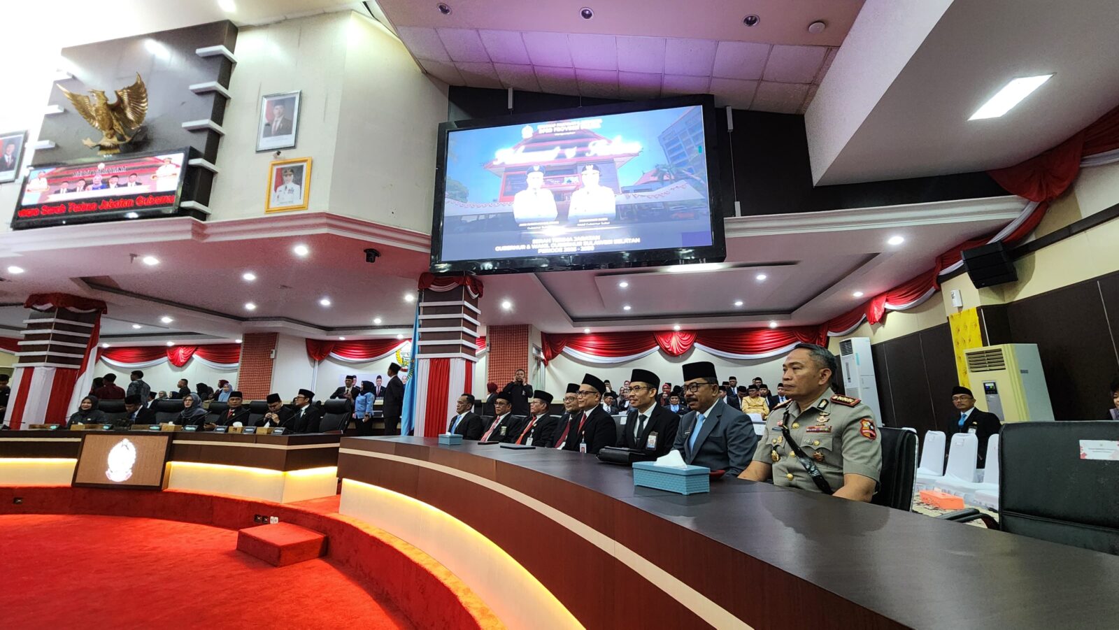 BNNP Sulawesi Selatan Hadiri Acara Serah Terima Jabatan Penjabat Gubernur kepada Gubernur Sulawesi Selatan Terpilih dan Telah Dilantik beserta Penjabat Kepala Daerah di Sulawesi Selatan