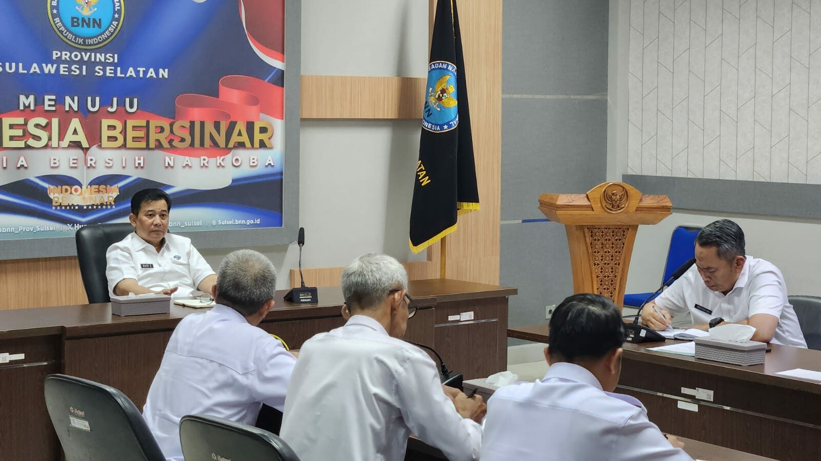 KEPALA BNNP SULSEL BERIKAN ARAHAN TENTANG PERSIAPAN HUT BNN RI DAN KEAMANAN KANTOR MENYAMBUT LEBARAN IDUL FITRI 1446H