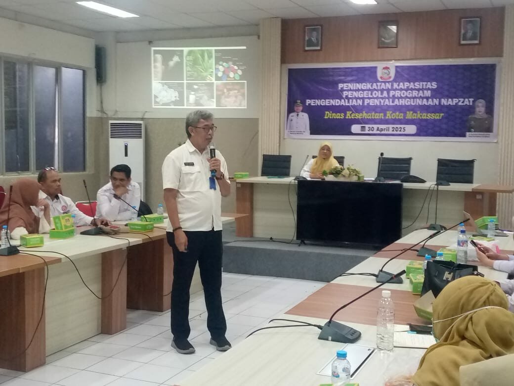 Penyuluh Madya Ishak Iskandar Berikan Sosialisasi P4GN Kepada Fasilitator Dinas Kesehatan Kota Makassar
