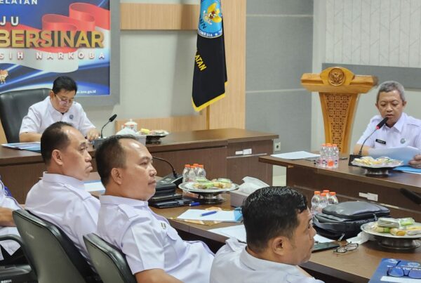 KEPALA BNNP SULSEL PIMPIN RAPAT MONEV CAPAIAN REALISASI ANGGARAN DAN TARGET OUTPUT TRIWULAN I TAHUN ANGGARAN 2025