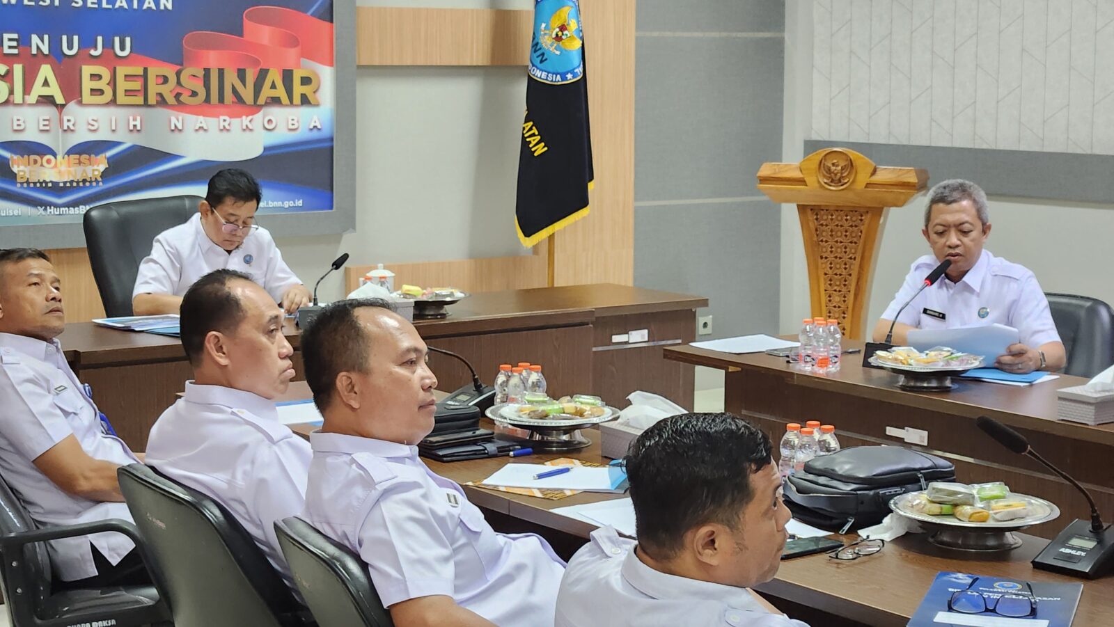 KEPALA BNNP SULSEL PIMPIN RAPAT MONEV CAPAIAN REALISASI ANGGARAN DAN TARGET OUTPUT TRIWULAN I TAHUN ANGGARAN 2025