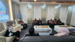 DALAM RANGKA SINERGITAS P4GN, KEPALA BNNP SULSEL MELAKSANAKAN KUNJUNGAN KE DPRD PROV. SULSEL DALAM RANGKA SINERGITAS P4GN, KEPALA BNNP SULSEL MELAKSANAKAN KUNJUNGAN KE DPRD PROV. SULSEL
