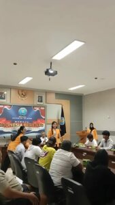 MAHASISWA MAGANG PSIKOLOGI UNM AJAK KLIEN REHABILITASI BNNP SULSEL BANGUN VERSI TERBAIK DIRI MELALUI PSIKOEDUKASI
