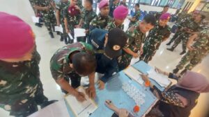 BNNP SULSEL SOSIALISASI P4GN & DETEKSI DINI NARKOBA MELALUI TES URINE ANGGOTA TNI BATALYON MARINIR PERTAHANAN PANGKALAN VI MAKASSAR